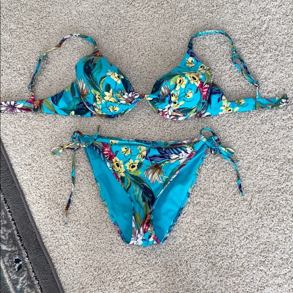 Sunsets swim suit